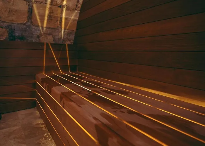 Du Palais Jacuzzi Sauna - Centre - Free Parking * Ruão